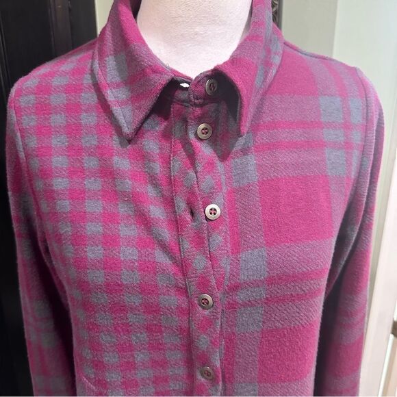 Soft Surroundings Asymmetrical Plaid Button Front Tunic – XS - Picture 2 of 10